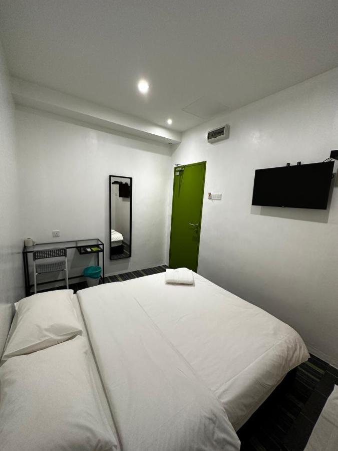 Olive Bedz Hotel Tambun Exterior photo